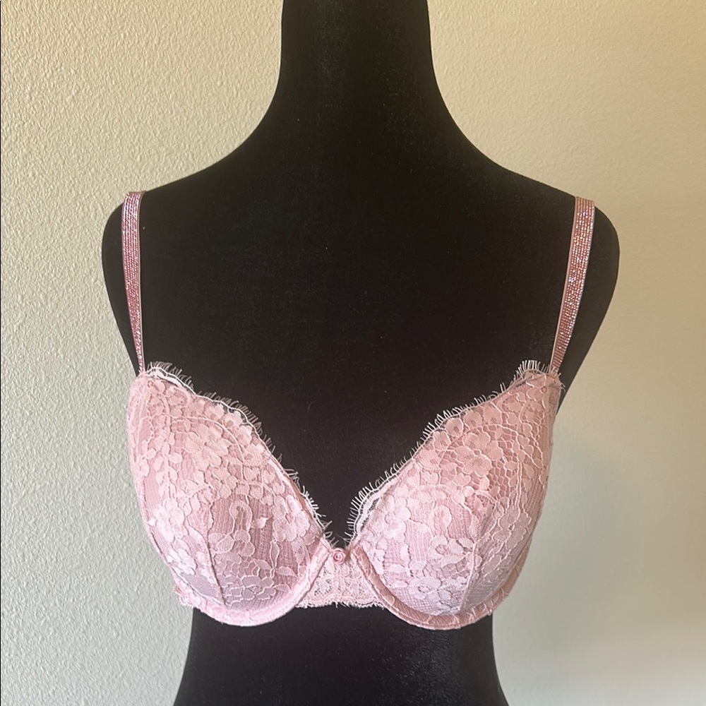 NWOT Victoria's Secret Pink Lace Lined Demi Bra